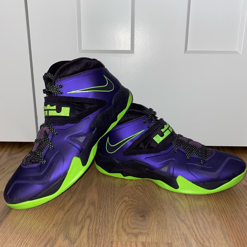 LeBron Nike Sneakers